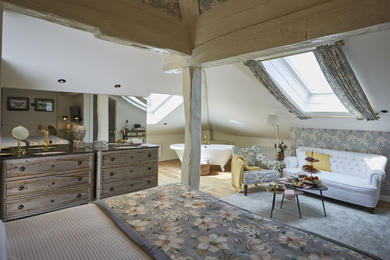 Bedroom 4, Helguera Palacio Boutique & Antique, Cantabria