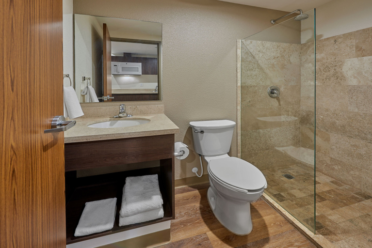 Bathroom 4, Extended Suites Queretaro Juriquilla, Querétaro