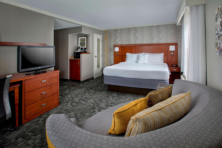 Bedroom 3, Sonesta Select Tinton Falls Eatontown, Monmouth