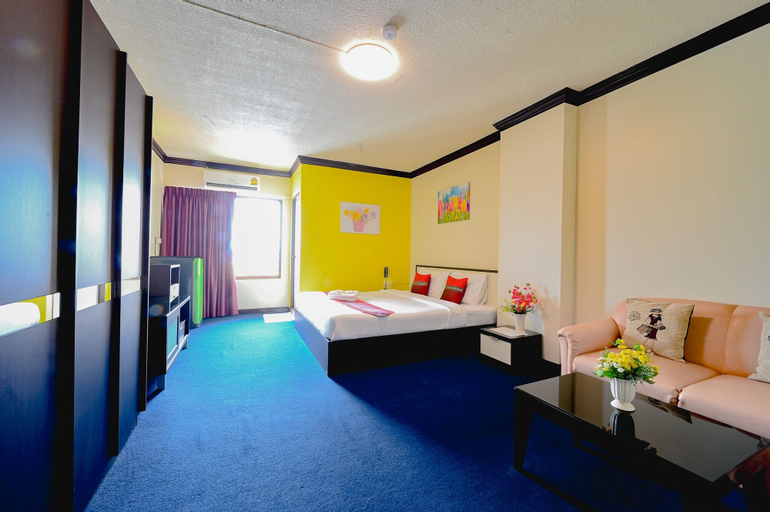 Bedroom 8