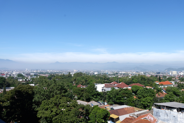 Exterior & Views, Spacious 2BR Apartment at Grand Setiabudi By Travelio, Bandung