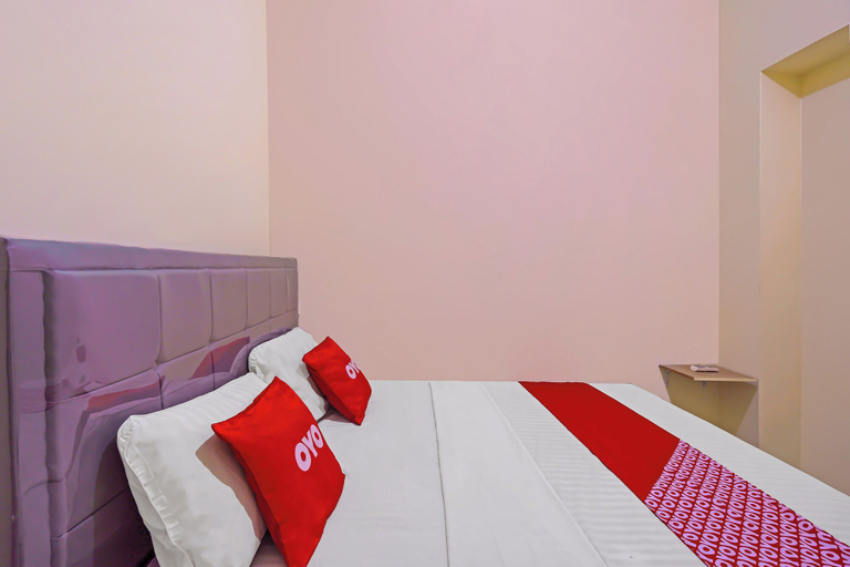 Bedroom 2, Hotel O Alnindo Makaliwe, West Jakarta