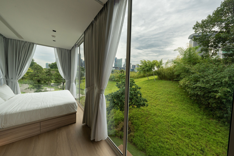 Bedroom 3, Garden Pod @ Gardens by the Bay, Singapore