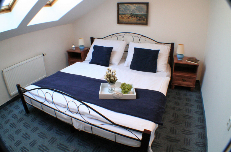 Bedroom 3, Hotel ANETTE, Praha 5