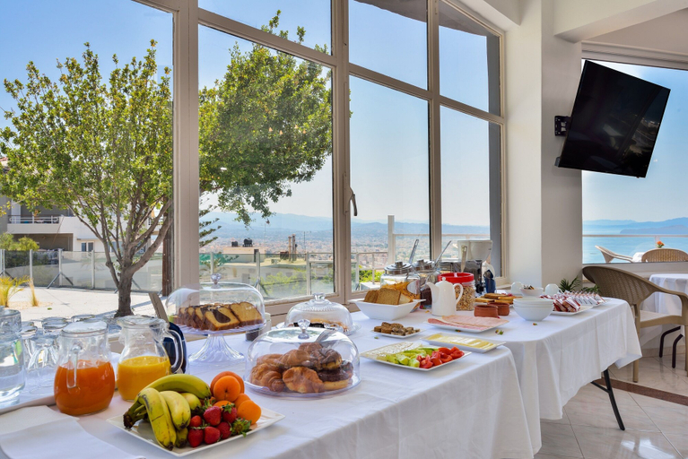 Food & Drinks 4, Loucerna Suites Chania, Crete