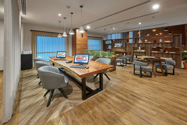 Food & Drinks 5, City Express Plus by Marriott Tijuana, Tijuana