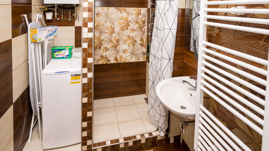 Bathroom 4, Apartment Four Year Seasons, Praha 5