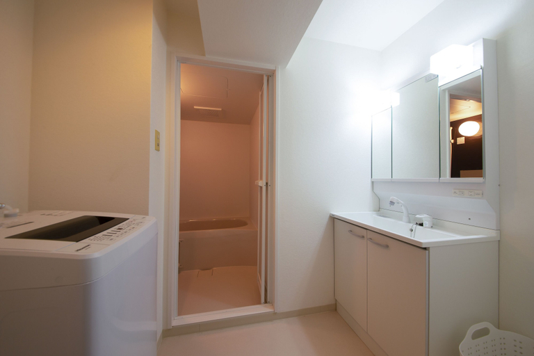 Bathroom 4, Crice Hotel Namba II, Osaka