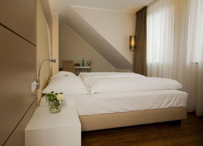Bedroom 3, Hotel & Restaurant Bakenhof, Münster