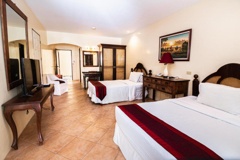 Bedroom 3, Sierra Resort, Dauin