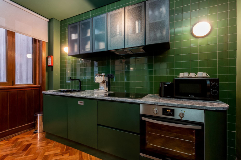 Private kitchen 3, Santa Catarina 1D in Oporto, Porto