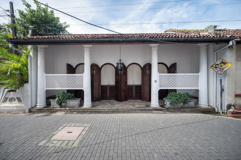 Exterior & Views, 42 Lighthouse Street, Galle Four Gravets