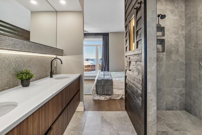 Bathroom 4, Chalet Monashee-brand New High End W/amazing Views, Kootenay Boundary