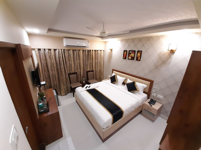 Bedroom 8