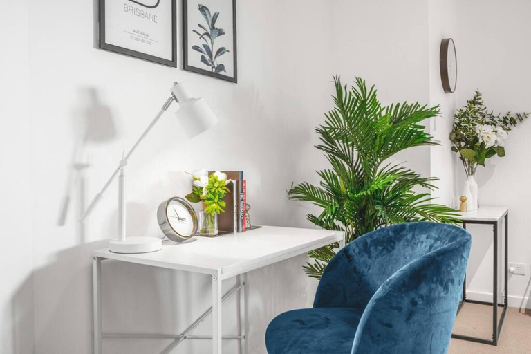 Others 4, 2BR Luxury Skytower -cbd -pool -gym -netflix, Brisbane