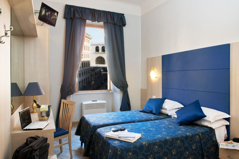 Bedroom 5, HOTEL MARECHIARO, Roma