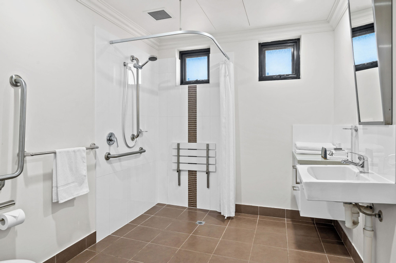 Bedroom 5, Dolphin Quay Apartments, Mandurah