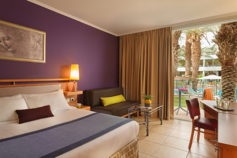 Bedroom 3, Leonardo Club Hotel Eilat - All Inclusive, Aqaba