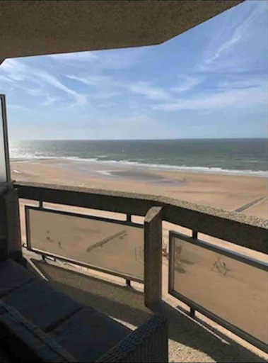 Others 4, Beautiful 1-bed Apartment in Oostende, West-Vlaanderen