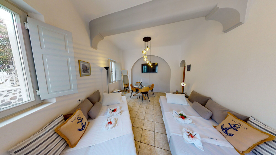 Bedroom 5, Kamares Neoklassiko, South Aegean