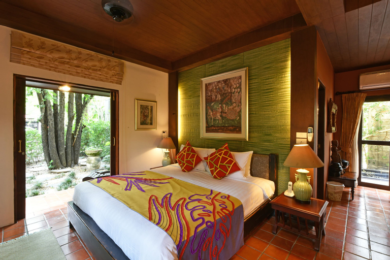 Bedroom 13
