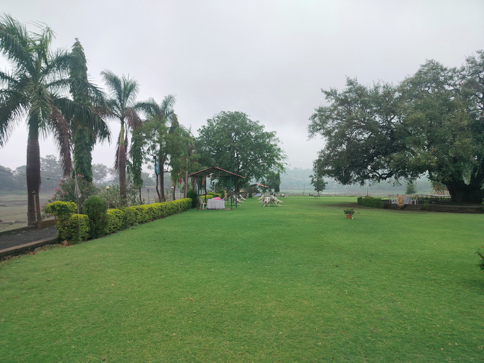 Others 3, TGI Jahaj Mahal Hotel, Dhar