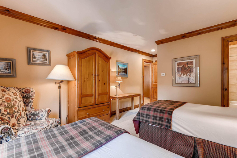 Primary image, Westwind 201 2BD 2BA Platinum Condo in Lionshead Village, Eagle
