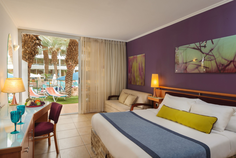Bedroom 2, Leonardo Club Hotel Eilat - All Inclusive, Aqaba