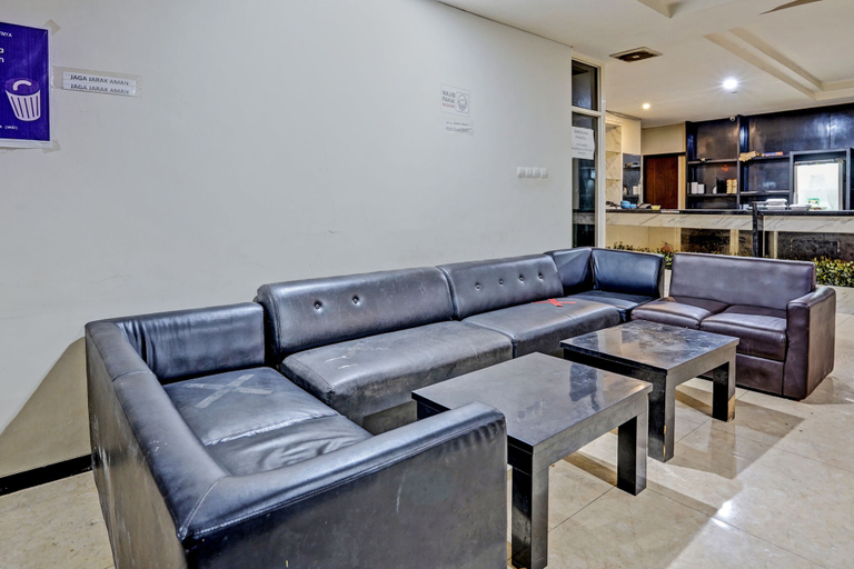 Others 5, Super OYO Capital O 92633 Spring Hotel Gubeng, Surabaya