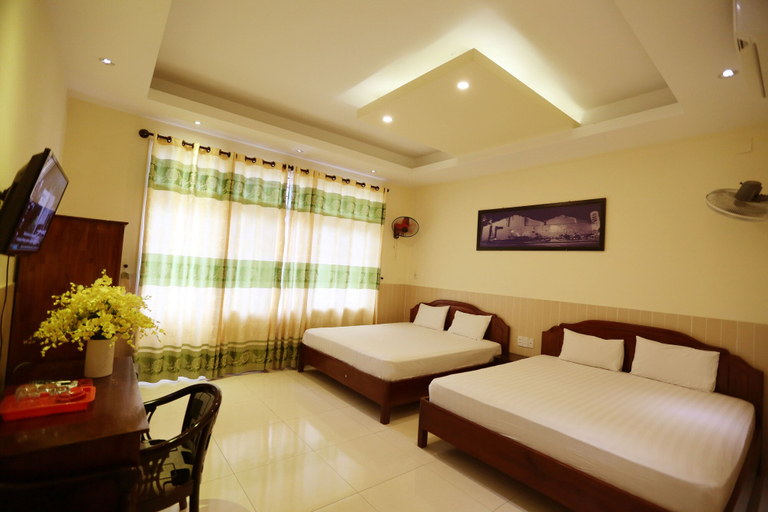 Bedroom 3, Minh Quang Hotel, Da Nang