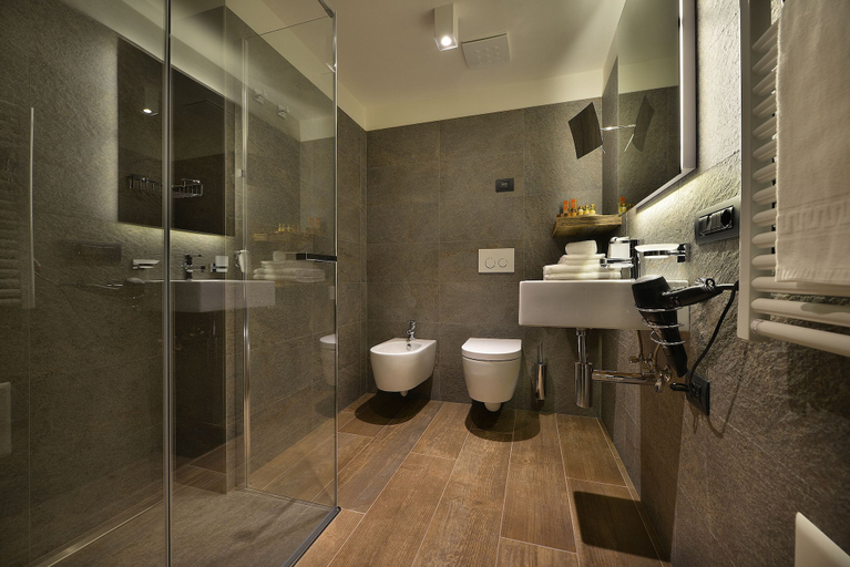 Bathroom 4, Hotel Sporting - Family Hospitality, Sondrio