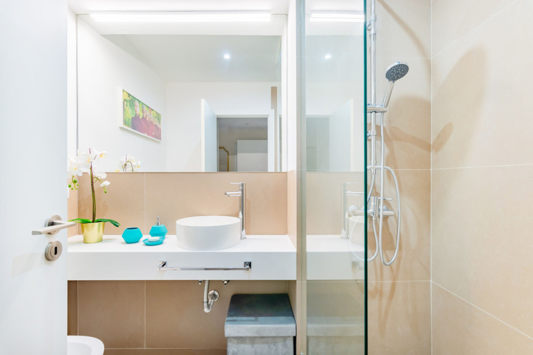 Bathroom 3, Oeiras Spacious and Modern Flat, Oeiras