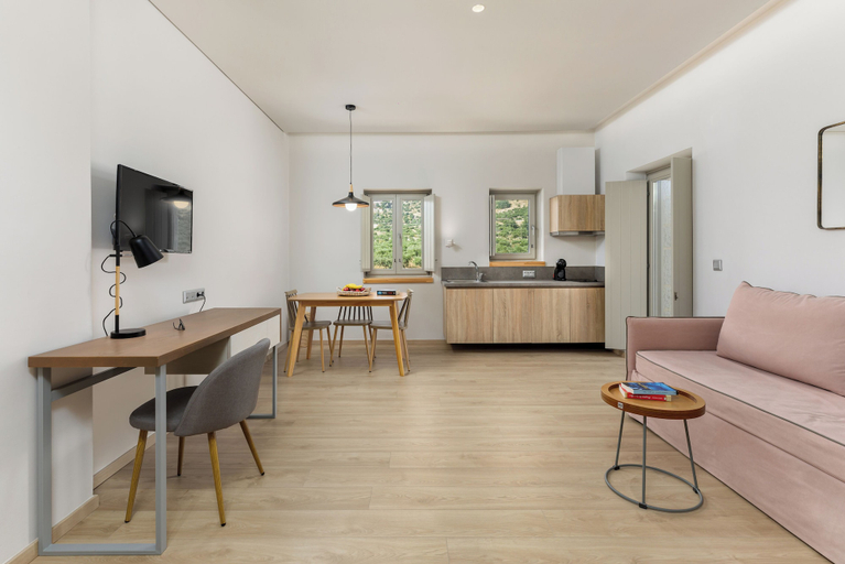 Others 5, Margazi Luxury Rooms, Peloponnese
