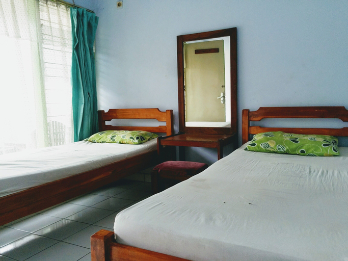 Bedroom 8