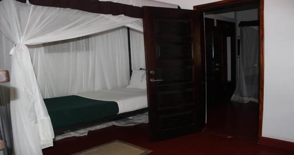 Bedroom 4, Kindoroko Hotel, Moshi Urban