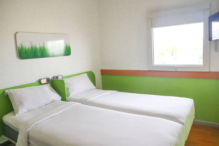 Bedroom 3, Cordia Hotel Surabaya Airport - Hotel Dalam Bandara Juanda, Surabaya