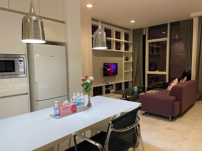 Dining Room 7