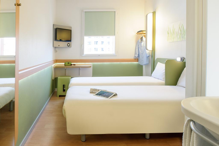 Bedroom 1, Ibis Budget Basel Pratteln, Liestal