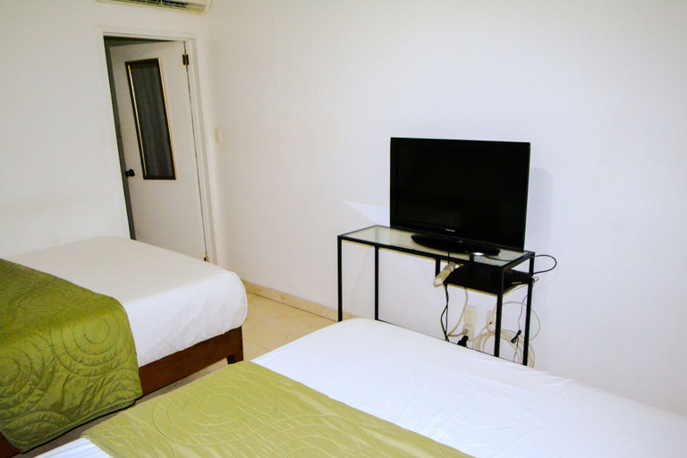 Bedroom 2, Habitation Des Lauriers, le Cap-Haïtien