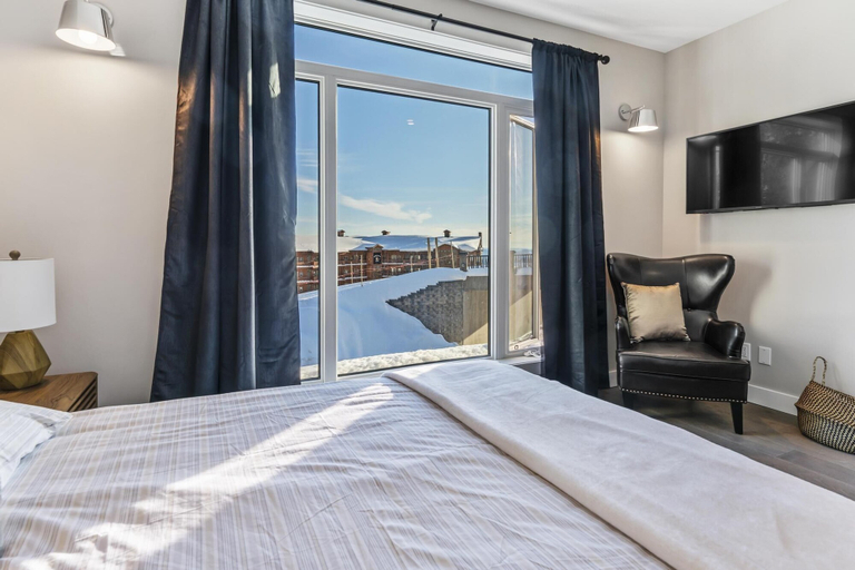 Bedroom 3, Chalet Monashee-brand New High End W/amazing Views, Kootenay Boundary
