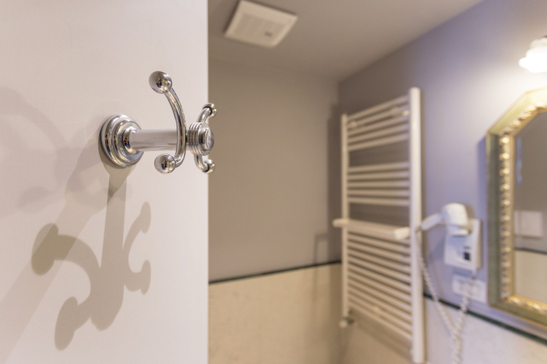 Bathroom 4, Hotel Tiziano, Venezia