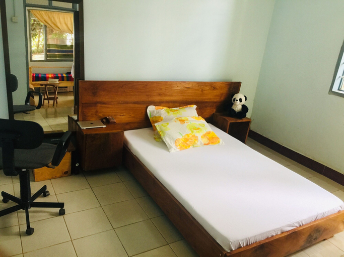 Bedroom 3, Grand House, Moshi Urban
