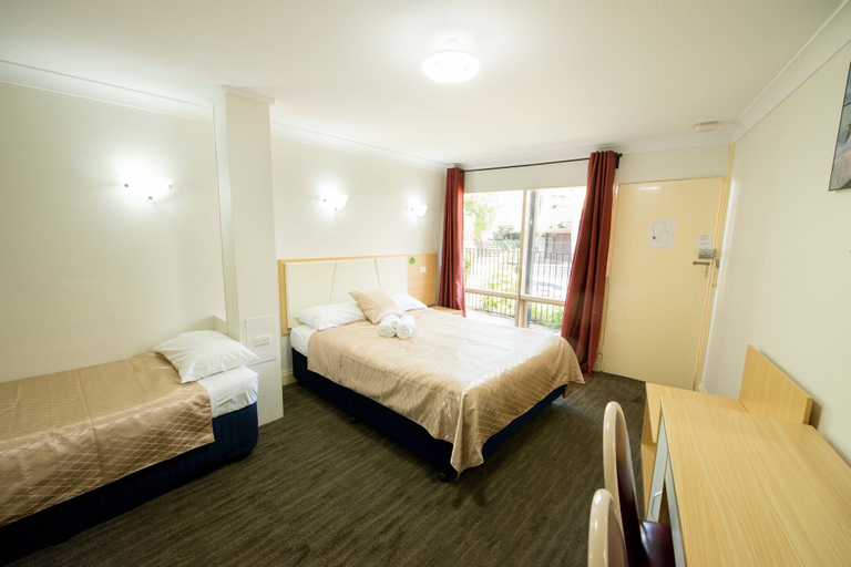 Bedroom 14