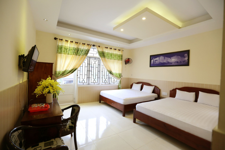 Bedroom 4, Minh Quang Hotel, Da Nang