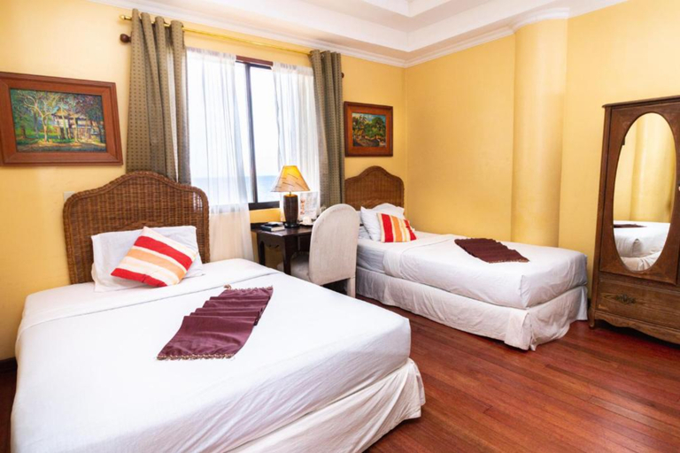 Bedroom 2, Sierra Resort, Dauin