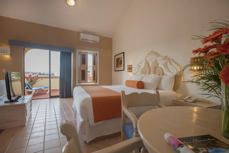 Bedroom 3, Flamingo Vallarta Hotel & Marina, Puerto Vallarta