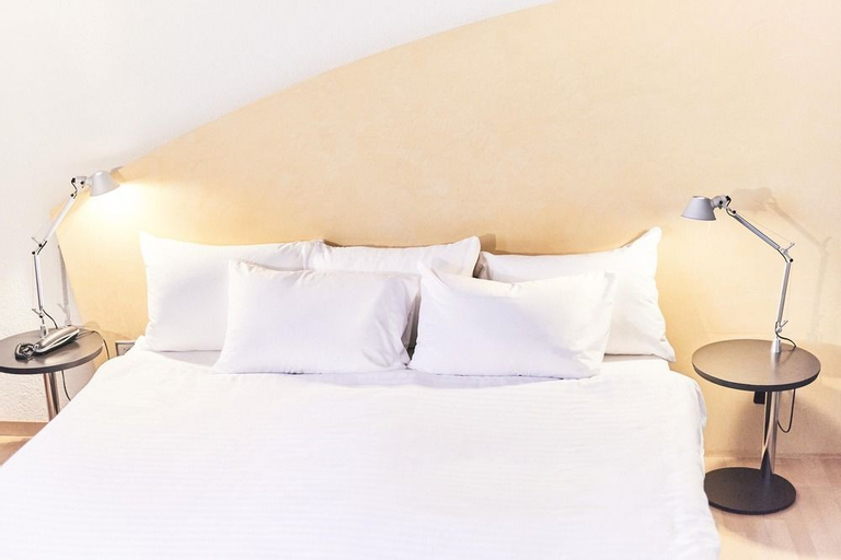 Bedroom, La Pergola, Bern