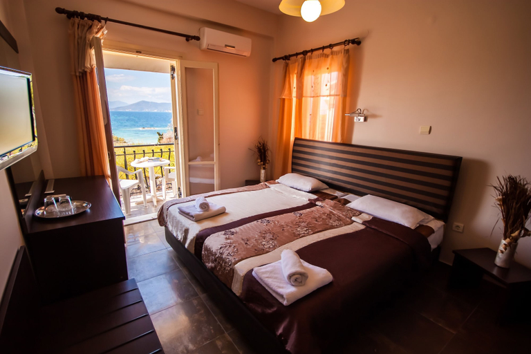 Bedroom 3, Ulrika Hotel, Attica