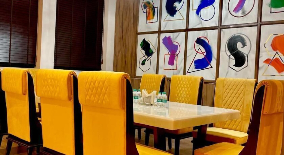 Food & Drinks 4, Mars Resorts, Meerut