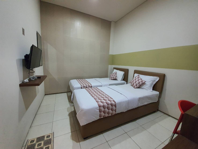 Bedroom 30